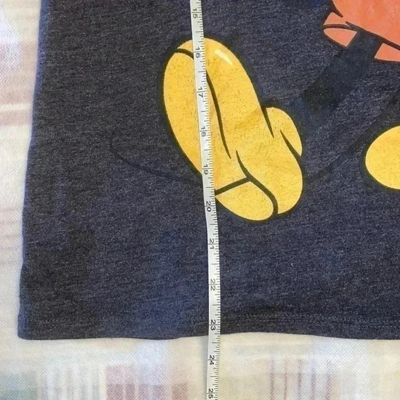 Mickey Mouse almost vintage simple top  with open back - Picture 4 of 6